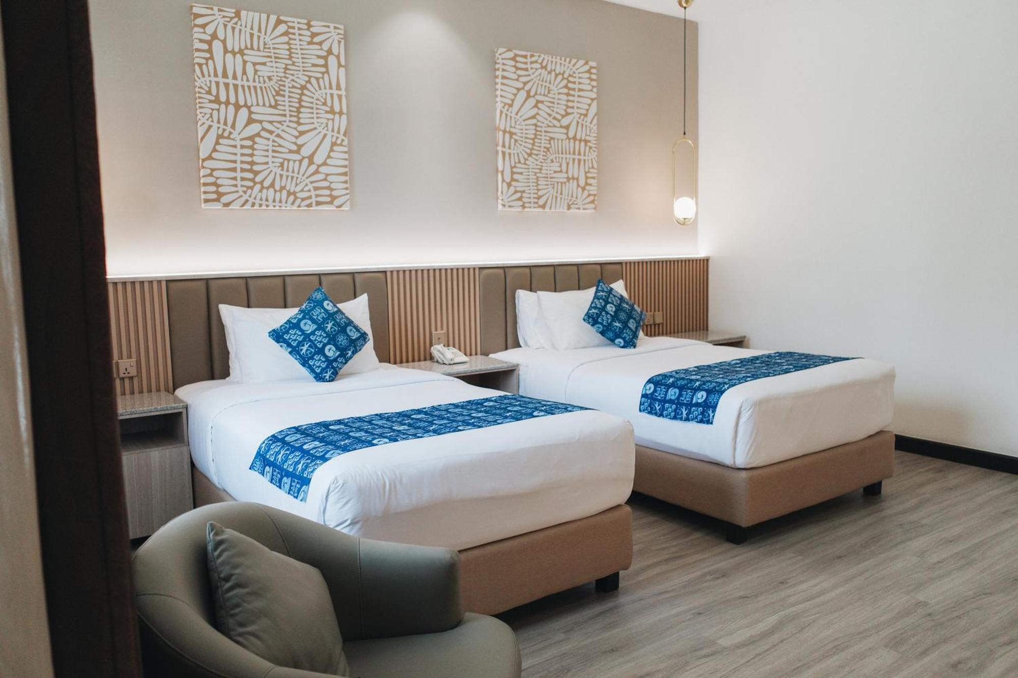 Batam Harbour Boutique Hotel & Spa Нагоя Номер фото