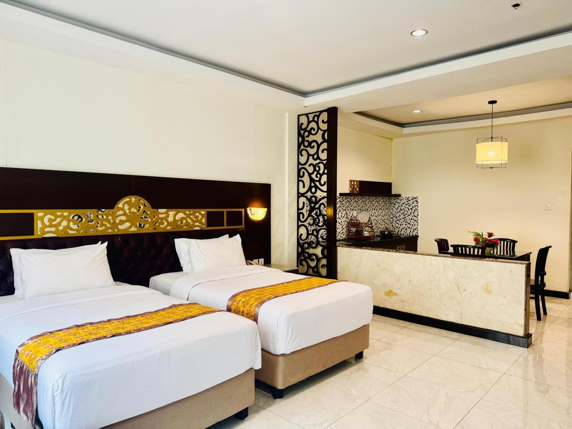 Batam Harbour Boutique Hotel & Spa Нагоя Номер фото